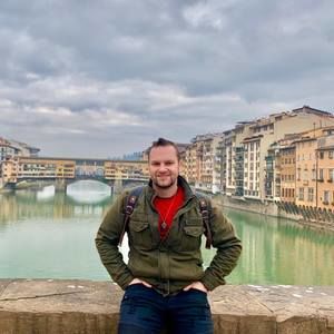 Meet your Posher, Enrique